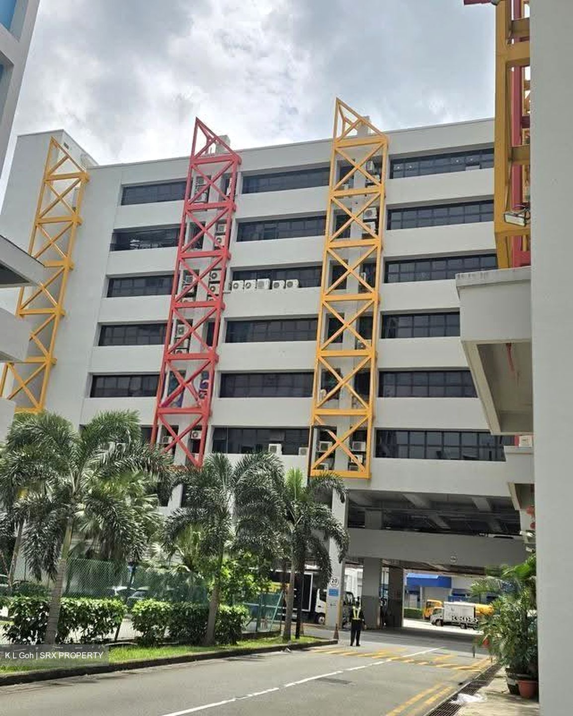 Macpherson Road (D13), Factory #636045561